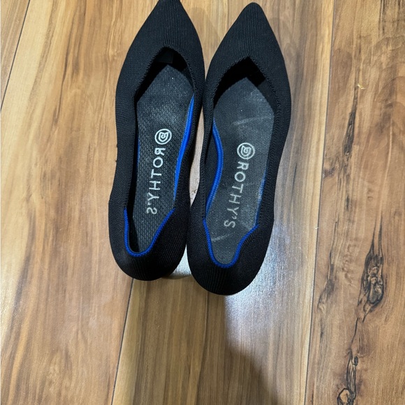 Rothy’s - Picture 1 of 5